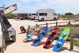 Kitesurfing lessons 5 days in Exmouth progressive camp