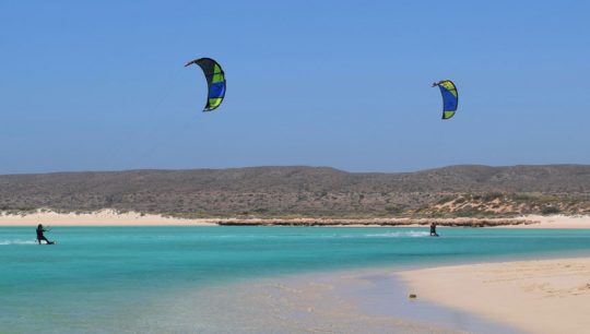 Learn to Beginner Kitesurfing Lesson